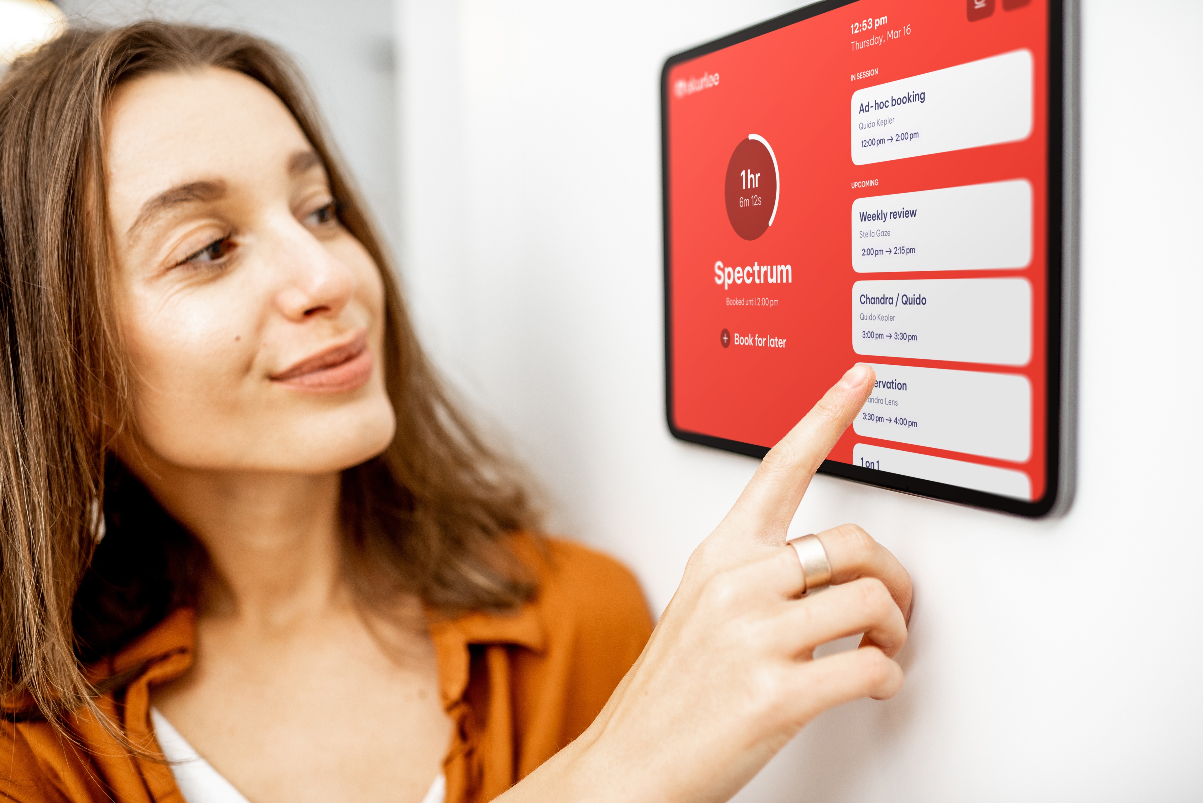 Smart meeting room display app with agenda and quick booking options